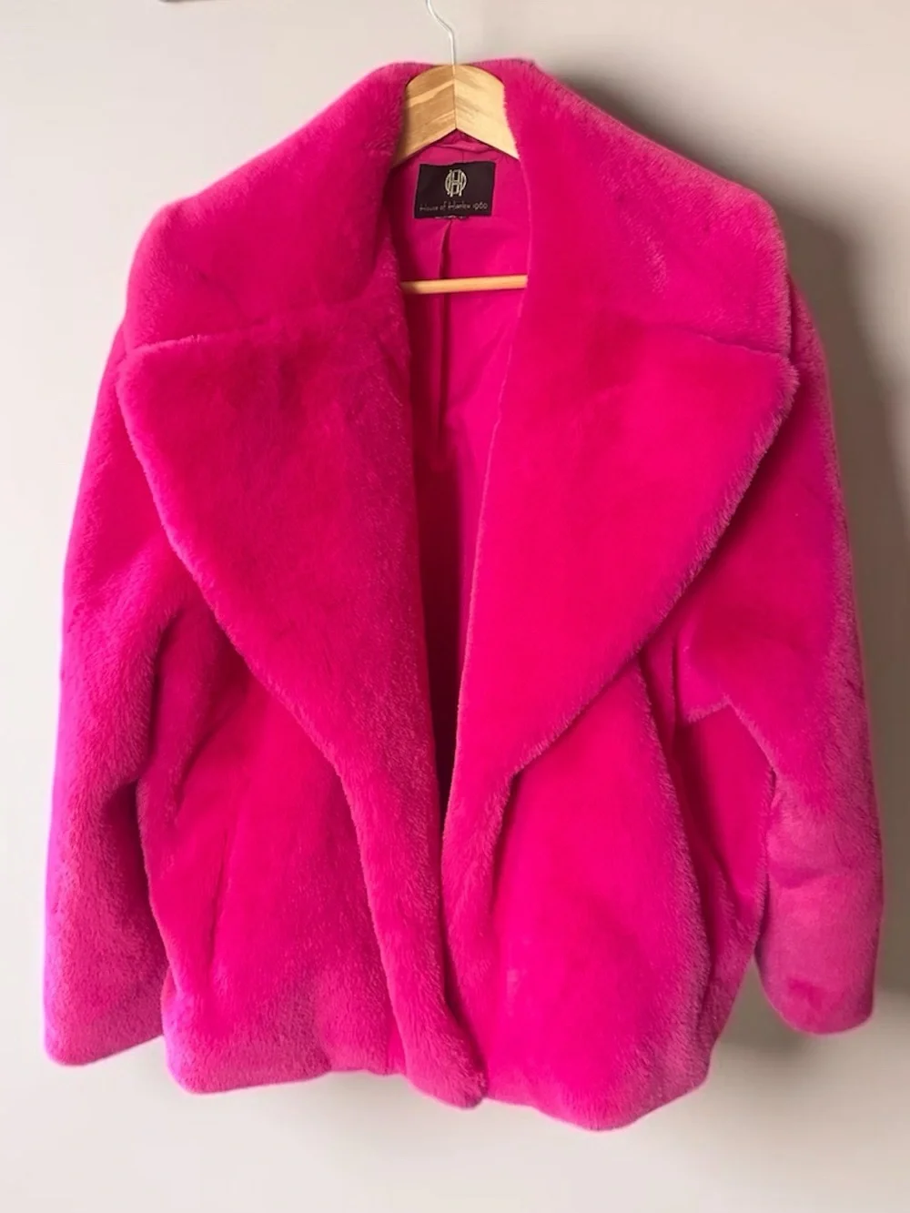 House of Harlow 1960 Fuchsia Faux Fur Coat Jacket Size M - Picture 3 of 11